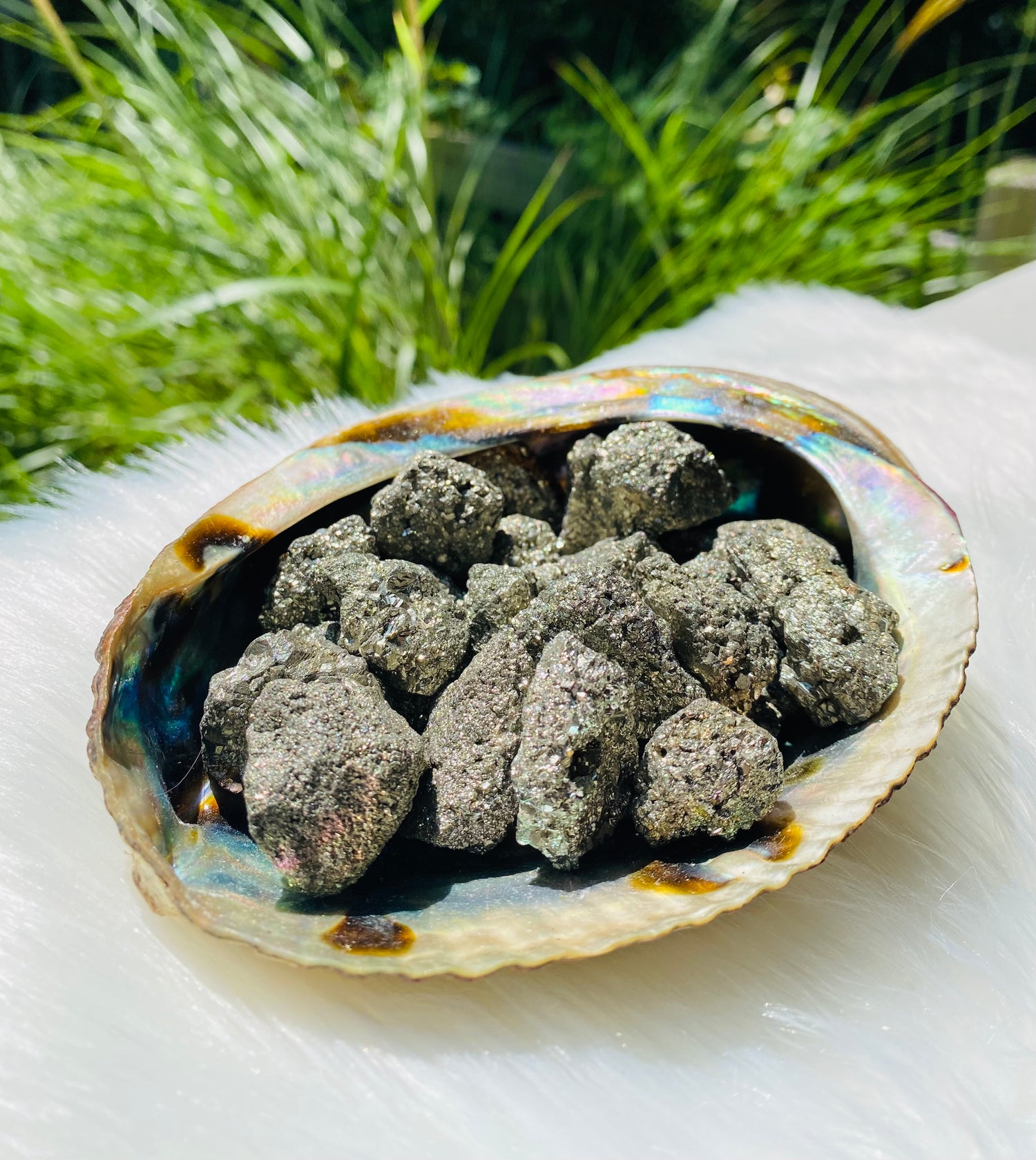 Crystals, Oils & Energy Cleansing Tools